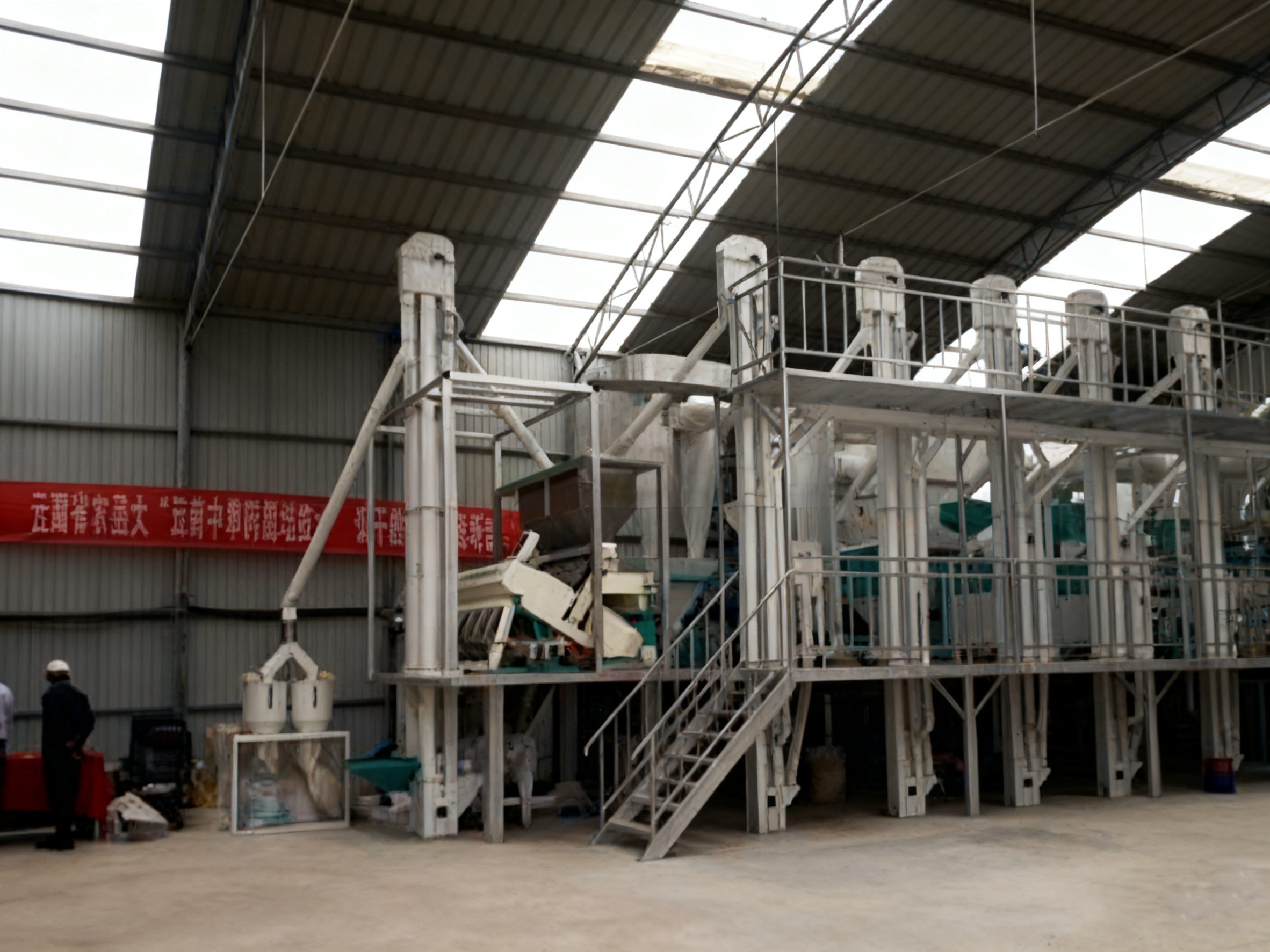 山西日產(chǎn)120噸玉米深加工設(shè)備項(xiàng)目現(xiàn)場