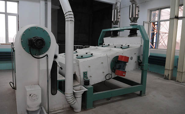 TQLZ系列高效振動(dòng)清糧篩實(shí)拍圖片