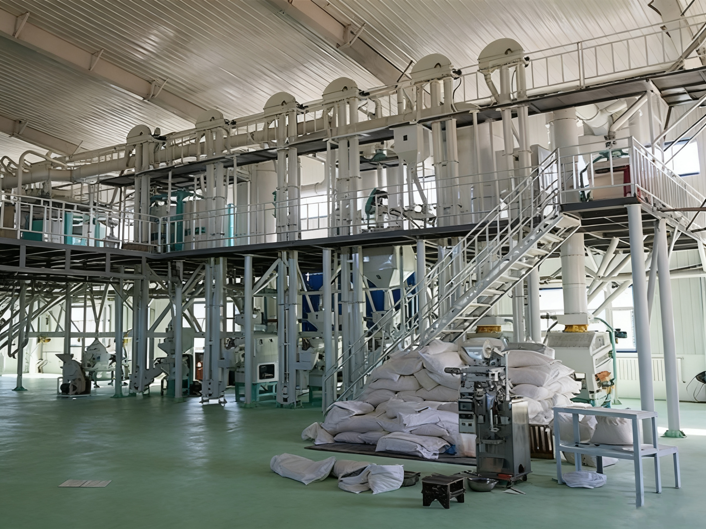 內(nèi)蒙古日產(chǎn)200噸玉米深加工設(shè)備加工現(xiàn)場(chǎng)圖