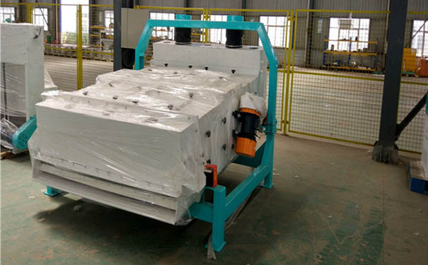 TQLZ系列高效振動(dòng)清糧篩實(shí)拍圖片