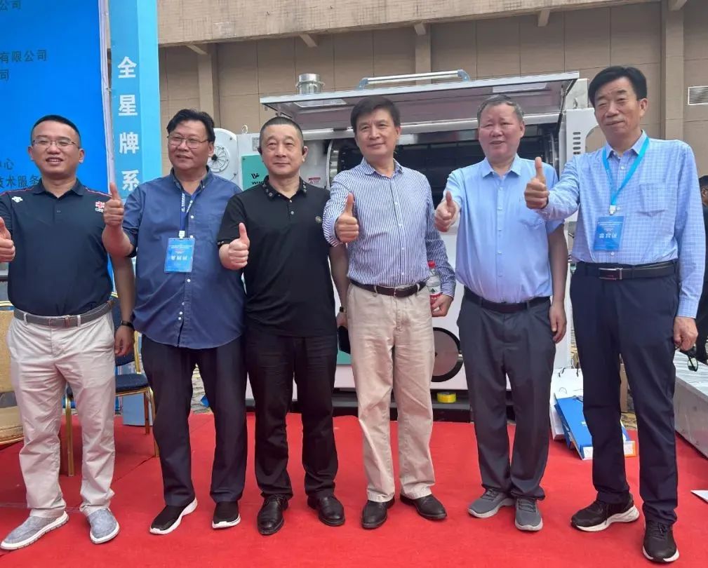 【展會(huì)回顧】創(chuàng)新發(fā)展 合作共贏：華豫萬通實(shí)力參展第十四屆制粉新技術(shù)、新設(shè)備展覽交流會(huì)